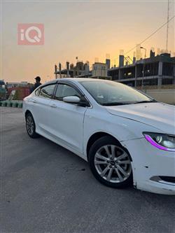 Chrysler 200